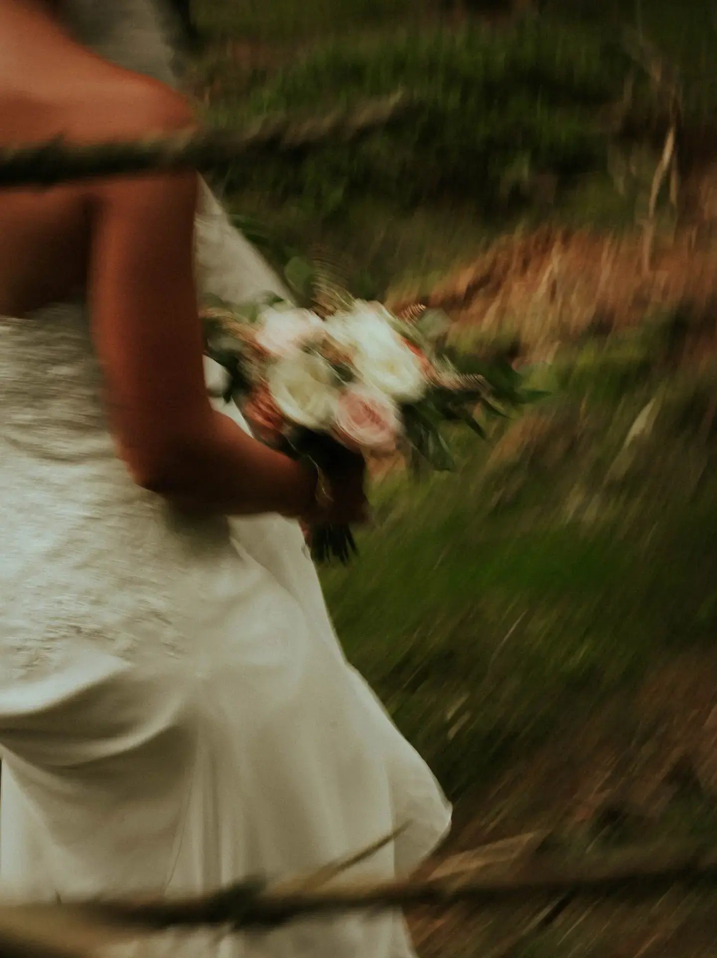 Romantisk bröllopsbild på bruden